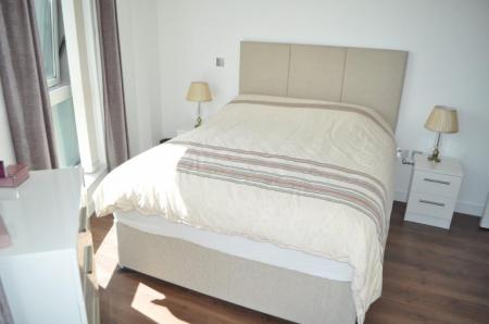 2 bedroom Apartment to let in Blue, Media City UK, Salford Quays, Salford, M50