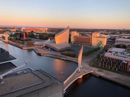 2 bedroom Apartment to let in Blue, Media City UK, Salford Quays, Salford, M50