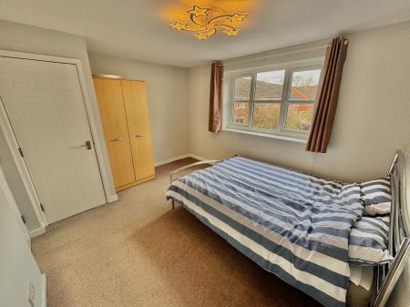 2 bedroom Flat for sale in Georgette Drive, Salford, M3