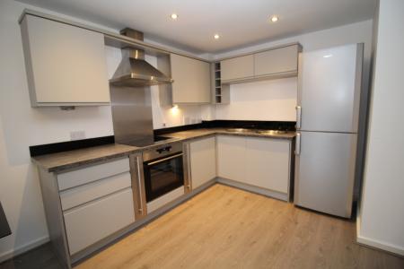 2 bedroom Flat to let in 1c Elmira Way, Salford, M5