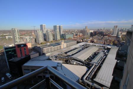 2 bedroom Flat for sale in The Quays, Salford Quays, Salford, M50