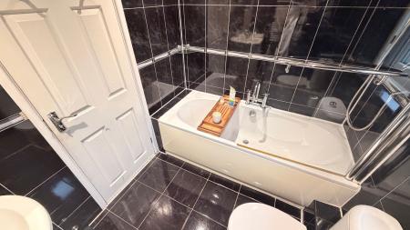 4 bedroom Semi-detached house for sale in Brotherton Drive, Salford, M3