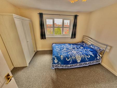 2 bedroom Flat for sale in Georgette Drive, Salford, M3