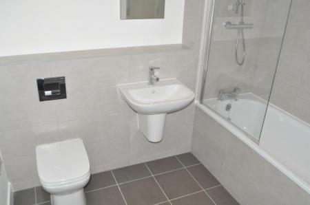 2 bedroom Flat for sale in Barrel Yard, Manchester, M15
