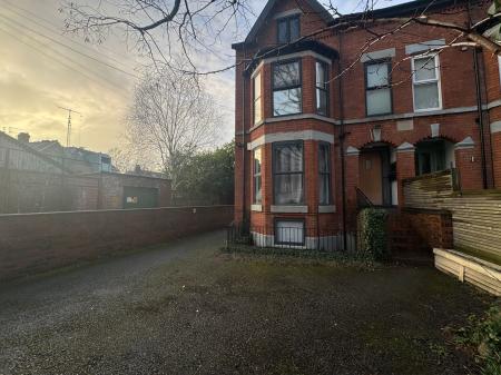 1 bedroom Flat for sale in York Road, Manchester, M21