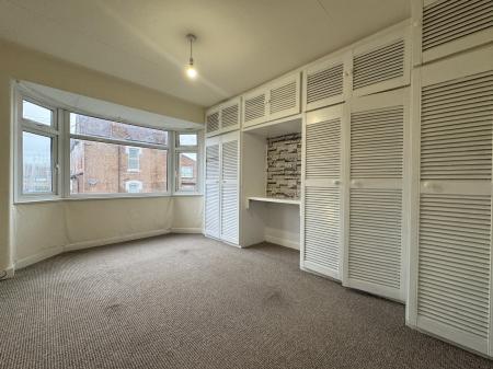 3 bedroom Semi-detached house for sale in Beech Road, Sale, M33