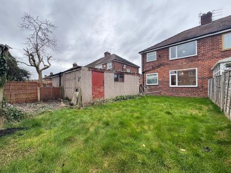 3 bedroom Semi-detached house for sale in Beech Road, Sale, M33