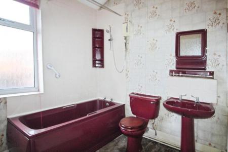 2 bedroom End of terrace house for sale in Taylors Road, Gorse Hill, Stretford, M32