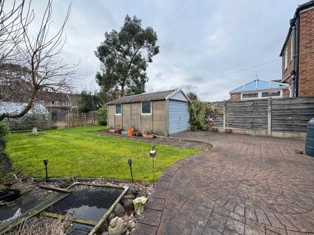 3 bedroom Semi-detached house for sale in Oakhampton Crescent, Sale, M33