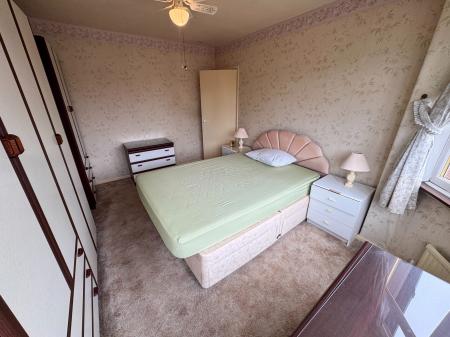 3 bedroom Semi-detached house for sale in Oakhampton Crescent, Sale, M33