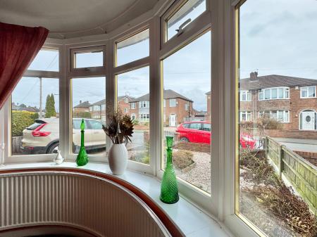 3 bedroom Semi-detached house for sale in Oakhampton Crescent, Sale, M33