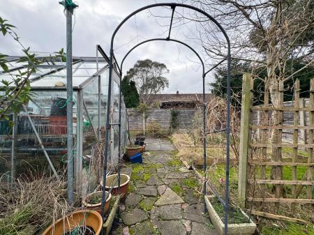 3 bedroom Semi-detached house for sale in Oakhampton Crescent, Sale, M33