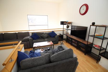 2 bedroom Duplex to let in 83 Newton Street, Manchester, M1