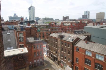 2 bedroom Duplex to let in 83 Newton Street, Manchester, M1