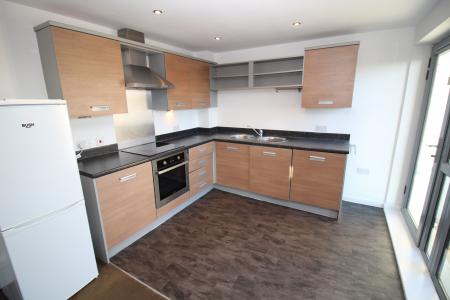 2 bedroom Flat to let in 1c Elmira Way, Salford, M5