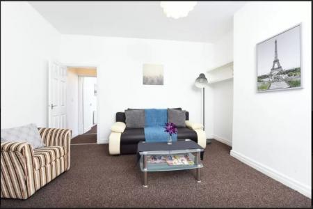 2 bedroom Terraced House to let in Heaton Street, Prestwich, M25