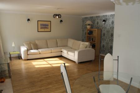 3 bedroom Mews house to let in Merchants Quay, Salford Quays, Salford, M50