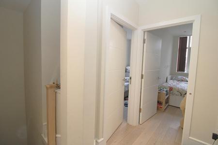 2 bedroom Apartment for sale in Furness Quay, Salford Quays, Salford, M50