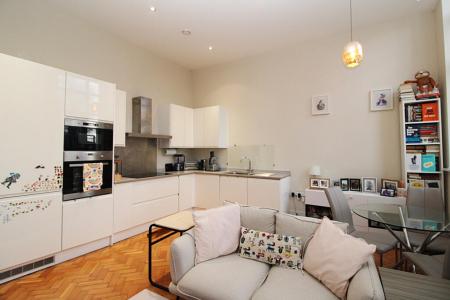 2 bedroom Apartment for sale in Furness Quay, Salford Quays, Salford, M50