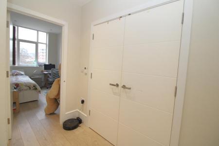 2 bedroom Apartment for sale in Furness Quay, Salford Quays, Salford, M50