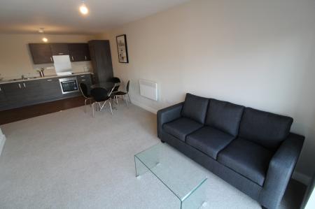 2 bedroom Flat to let in Ordsall Lane, Salford, M5