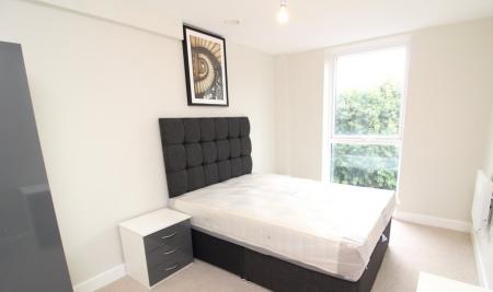 2 bedroom Flat to let in Ordsall Lane, Salford, M5