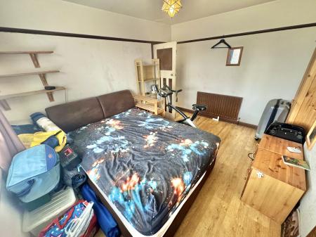 4 bedroom Semi-detached house for sale in Windsor Road, Denton, M34