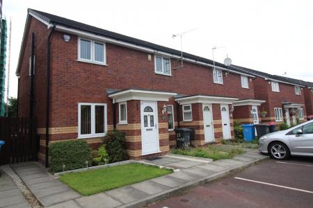 2 bedroom Mews house to let in Trinity Riverside, Salford, M3