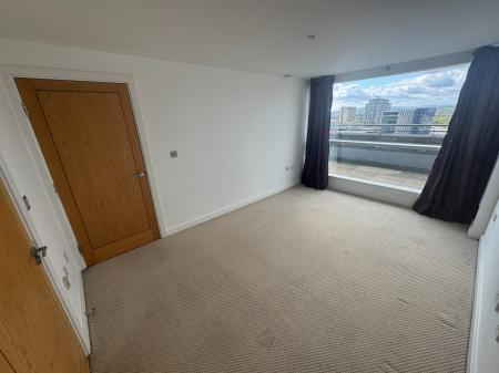 2 bedroom Apartment for sale in The Quays, Salford Quays, Salford, M50