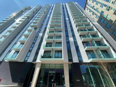 2 bedroom Flat to let in Blue, Media City UK, Salford Quays, Salford, M50