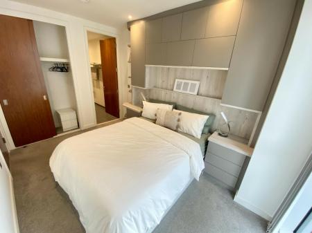 2 bedroom Flat to let in Blue, Media City UK, Salford Quays, Salford, M50