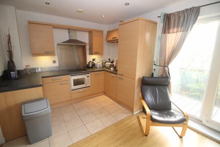1 bedroom Flat to let in Taylorson Street South, Salford Quays, Salford, M5