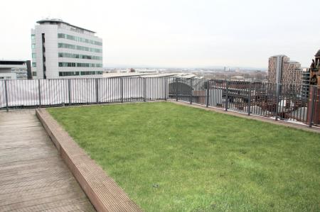 2 bedroom Flat to let in 5 Piccadilly Place, Manchester, M1