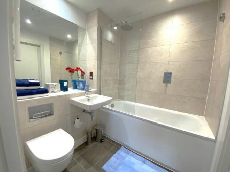 2 bedroom Apartment for sale in Oxygen Tower, Store Street, M1