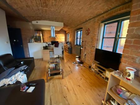1 bedroom Flat to let in Cambridge Street, Manchester, M1