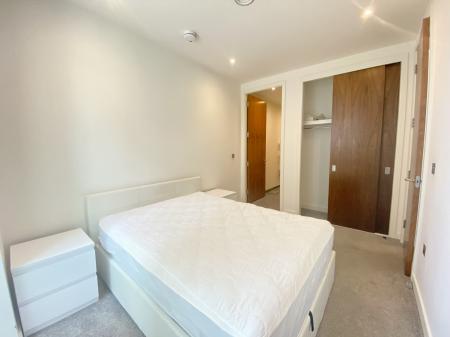 2 bedroom Flat to let in Blue, Media City UK, Salford Quays, Salford, M50