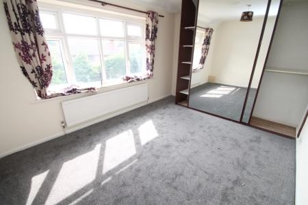 2 bedroom Flat to let in Harboro Grove, Sale, M33