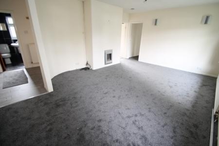 2 bedroom Flat to let in Harboro Grove, Sale, M33