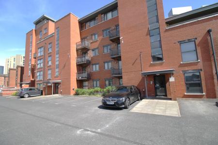 1 bedroom Flat to let in 366 Chester Road, Old Trafford, M16