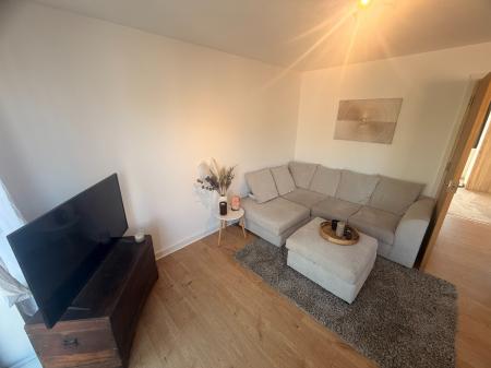 2 bedroom Flat to let in Christie Lane, Salford, M7