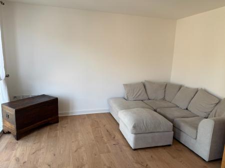 2 bedroom Flat to let in Christie Lane, Salford, M7
