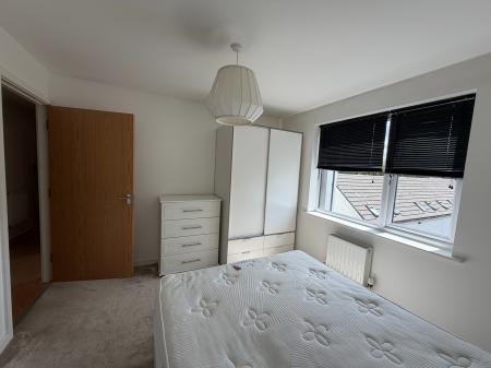2 bedroom Flat to let in Christie Lane, Salford, M7