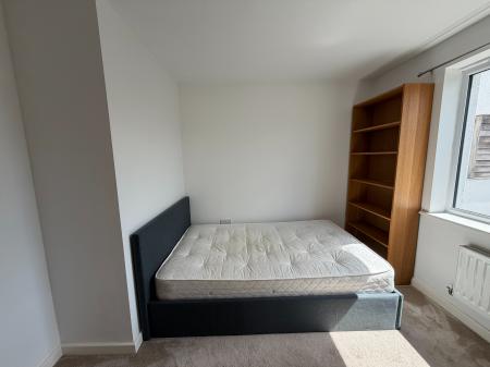 2 bedroom Flat to let in Christie Lane, Salford, M7