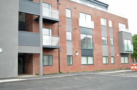 2 bedroom Flat to let in Barrel Yard, Manchester, M15