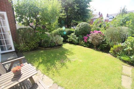 3 bedroom Mews house to let in Merchants Quay, Salford Quays, Salford, M50