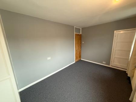 2 bedroom Terraced House to let in Sale Road, Northern Moor, Manchester, M23