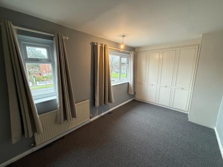 2 bedroom Terraced House to let in Sale Road, Northern Moor, Manchester, M23