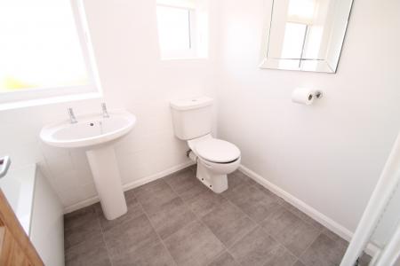 2 bedroom Terraced House to let in Sale Road, Northern Moor, Manchester, M23