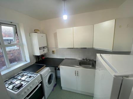 1 bedroom Flat to let in Withington Road., Manchester, M16