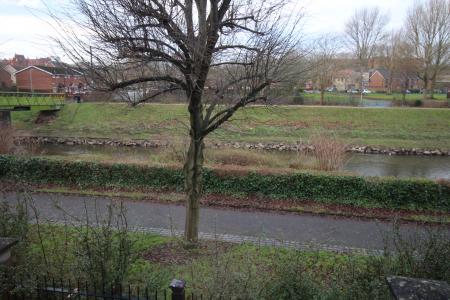 2 bedroom Flat to let in Trinity Riverside, Salford, M3